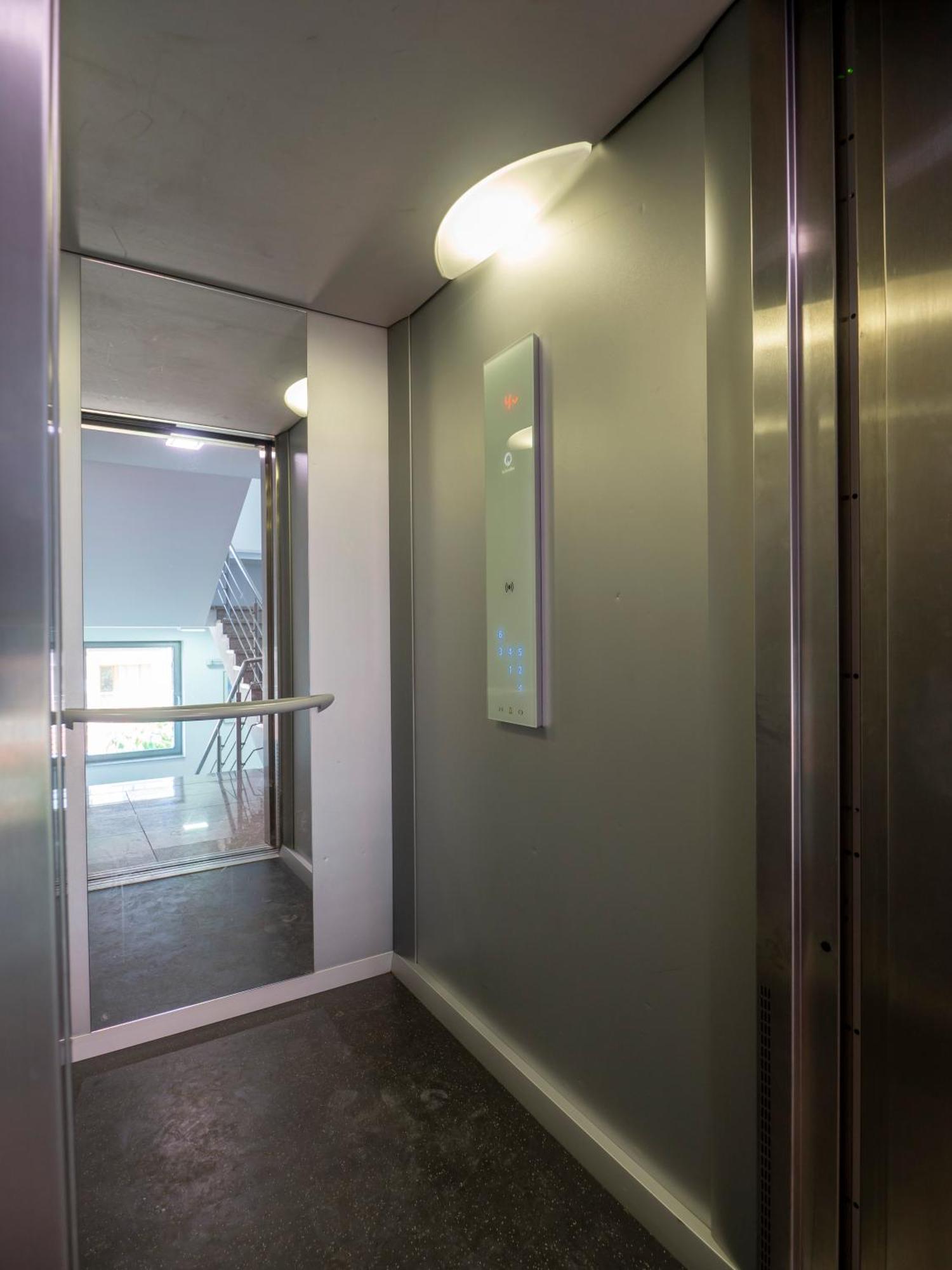 Vertigo2 Huge Apartment 2 Bedrooms Balcony Parking ソフィア エクステリア 写真